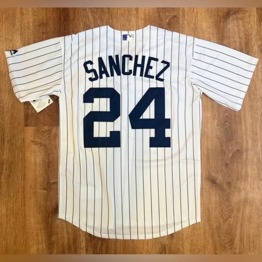 NWT Majestic MLB GENUINE MERCHANDISE COOL BASE Yankees #24 SANCHEZ Jersey MEDIUM